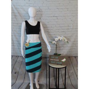 LuLaRoe – Cassie Skirt